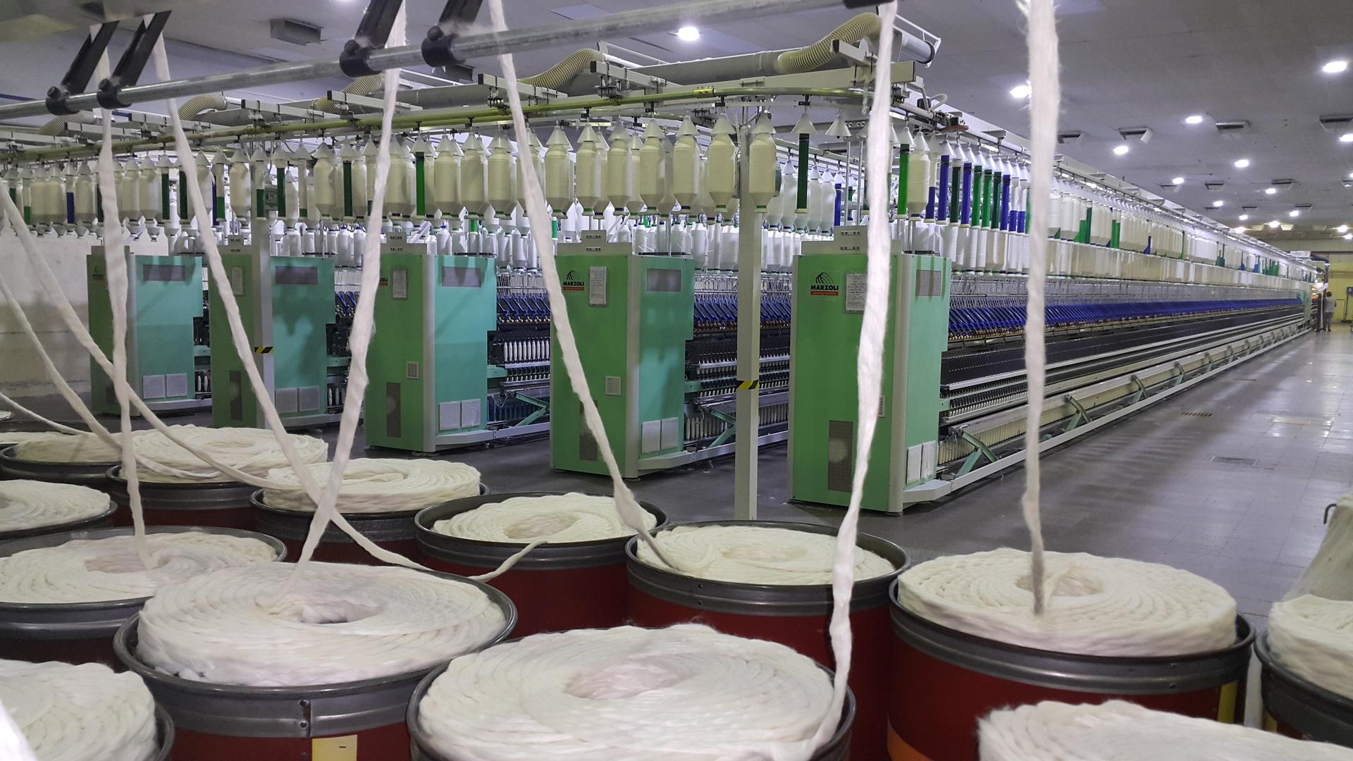 Roving frame Avellaneda | Marzoli Roving frame at Algodonera Avellaneda